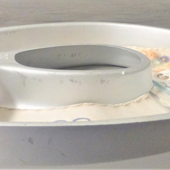 BNA 2005 Wilton HORSESHOE Cake Pan #3254 Baking Pan Birthday Good Luck Bakery - Picture 4 of 5